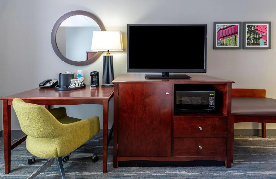Hampton Inn & Suites Minneapolis St. Paul Airport - Mall Of America-1