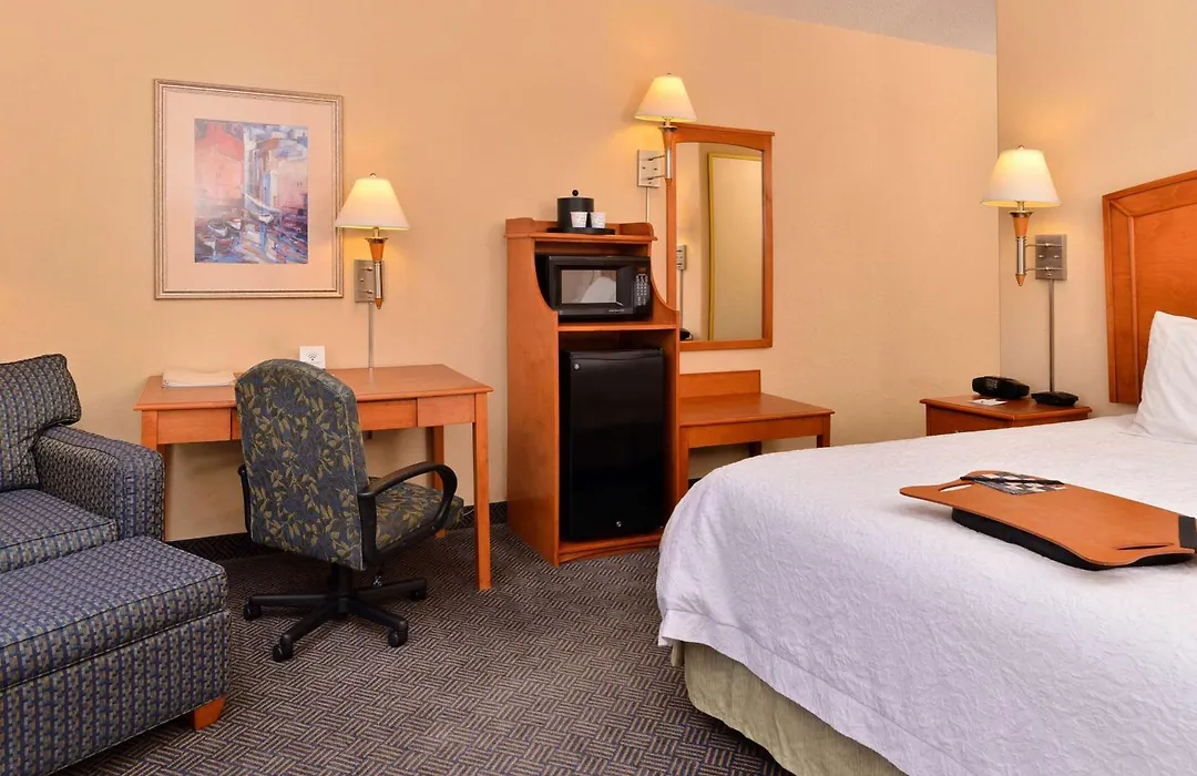Spark By Hilton Grand Island-1