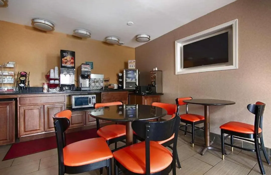 Best Western Executive Inn-1