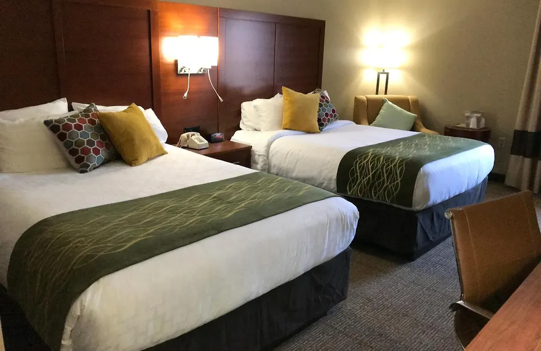Comfort Inn, Erie - Near Presque Isle-1