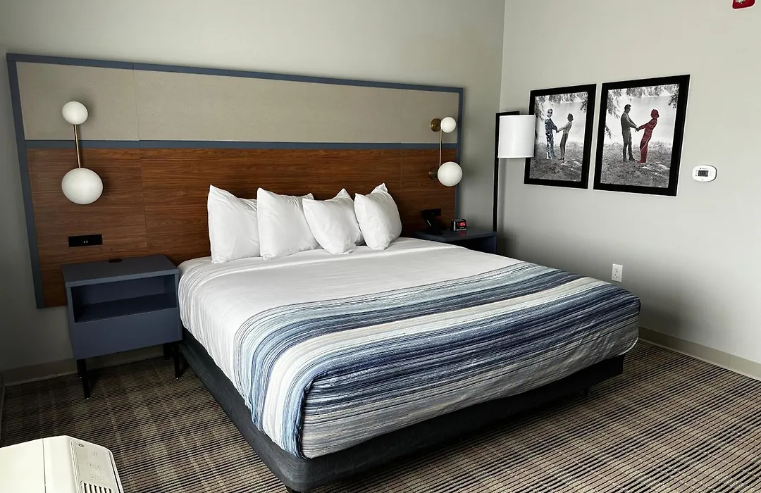 Americinn By Wyndham Mountain Home-1
