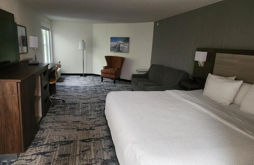 La Quinta By Wyndham Milwaukee Sw New Berlin-1