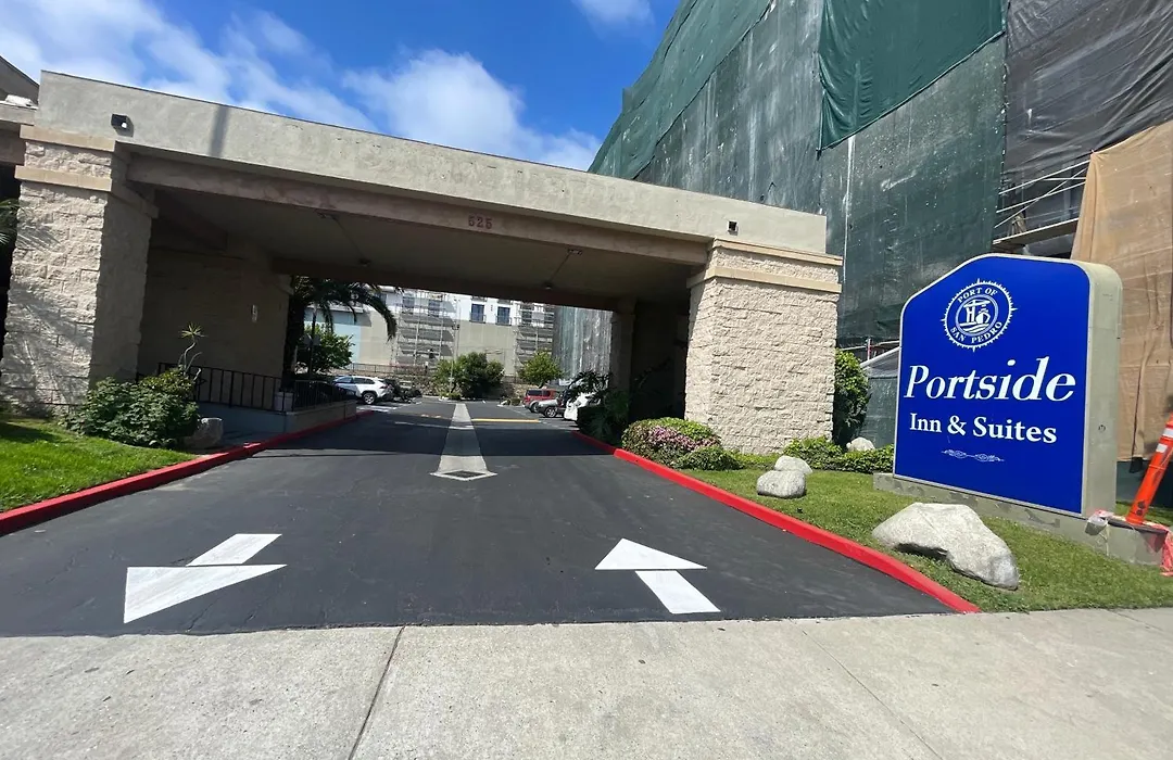Portside Inn & Suites-1