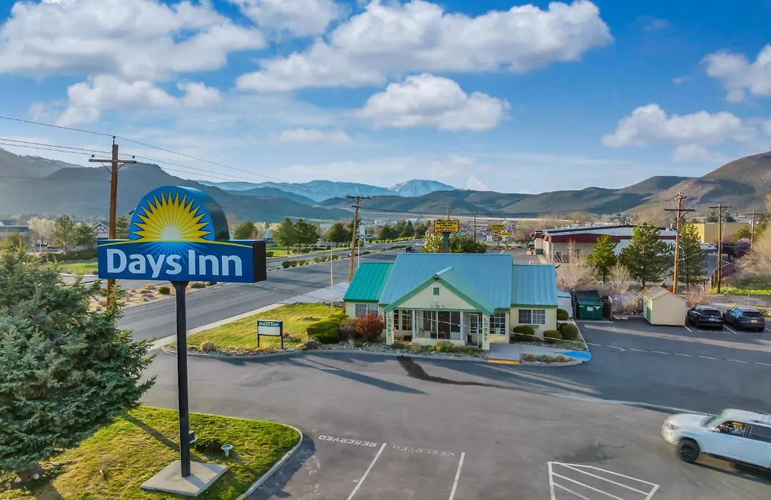 Days Inn By Wyndham Carson City-1