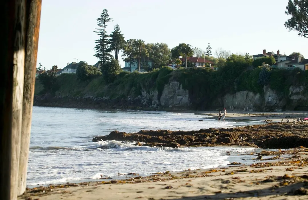 West Cliff Inn, A Four Sisters Inn-1
