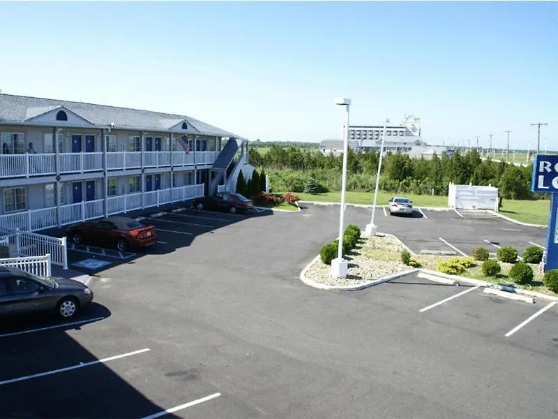 Royal Lodge-1