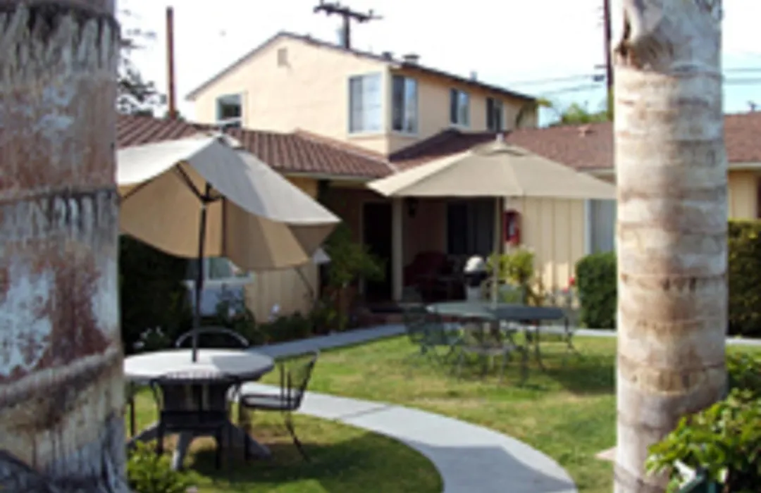 Oasis Inn And Suites-1