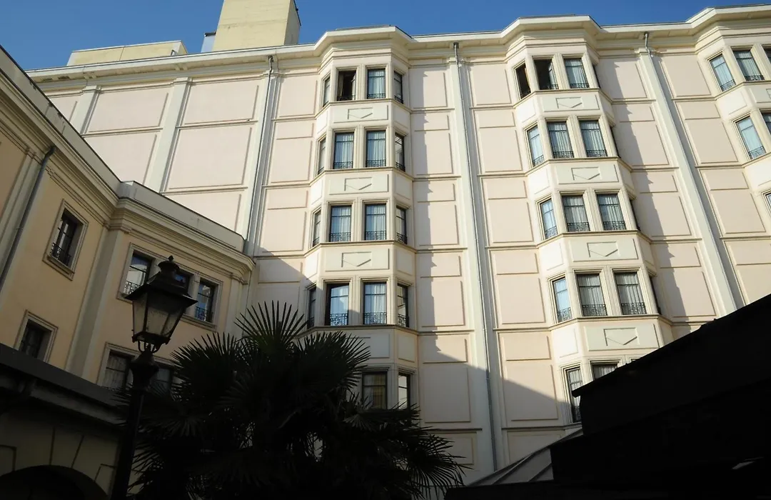 Grand Visconti Palace-1