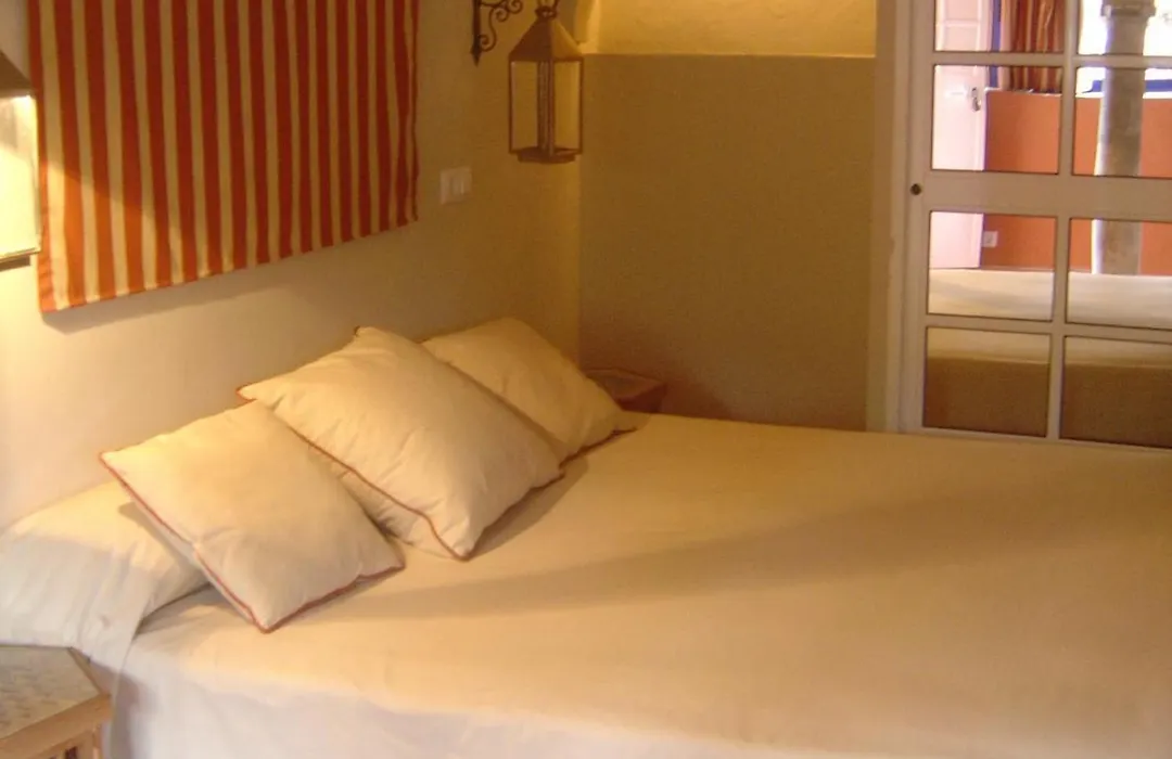 Beach Hotel Dos Mares-1