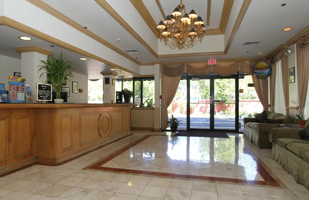 Hotel Chateaubleau-1