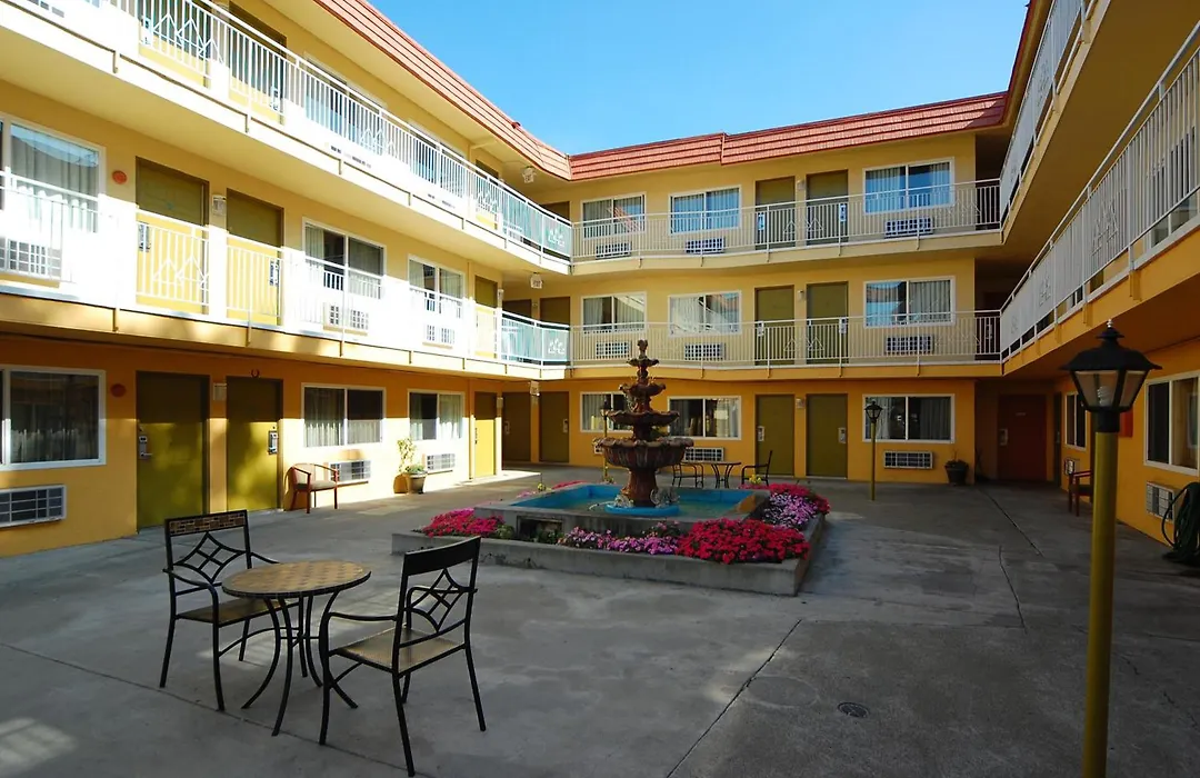 Imperial Inn Oakland-1