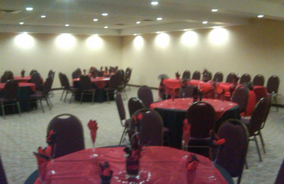 Days Inn By Wyndham Brampton-1