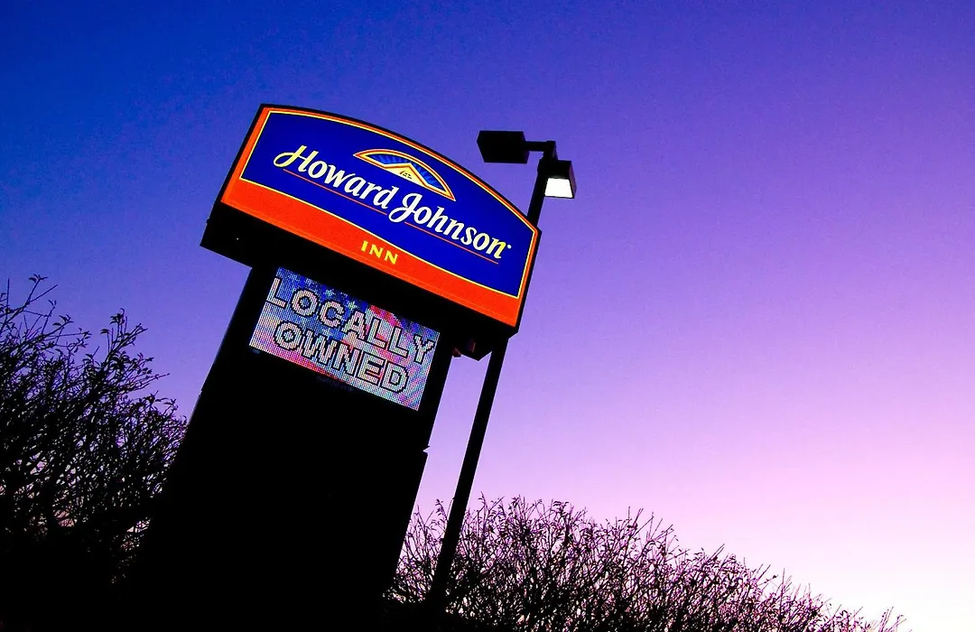 Howard Johnson By Wyndham Lima-1
