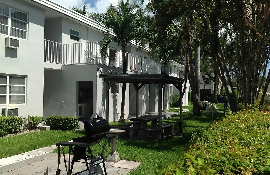 Summerland Suites-1
