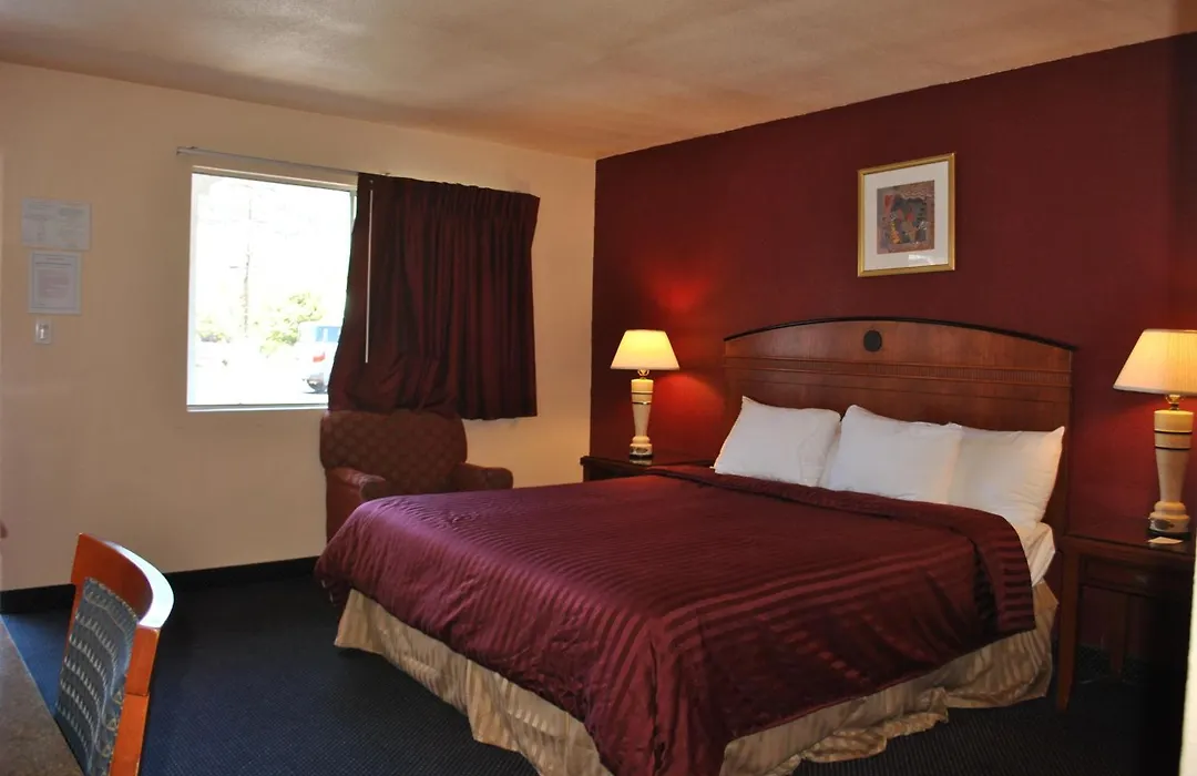 Budget Inn-1
