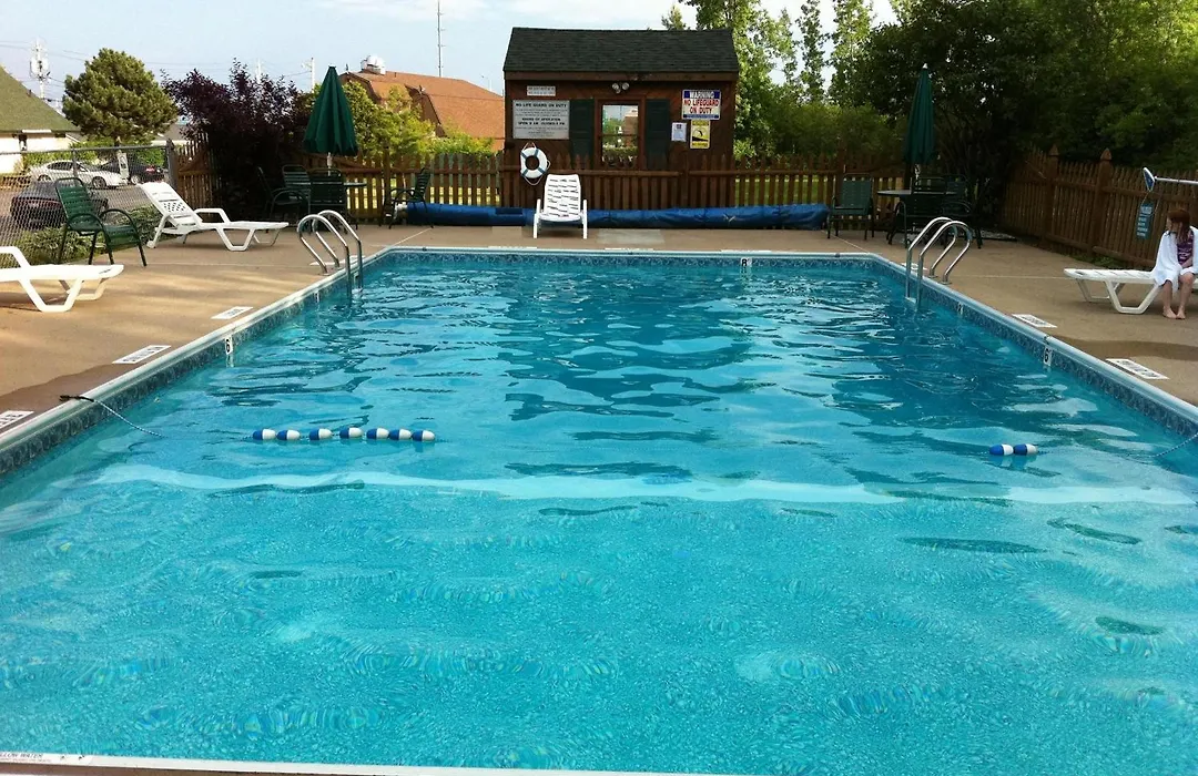 Americas Best Value Inn Plattsburgh-1