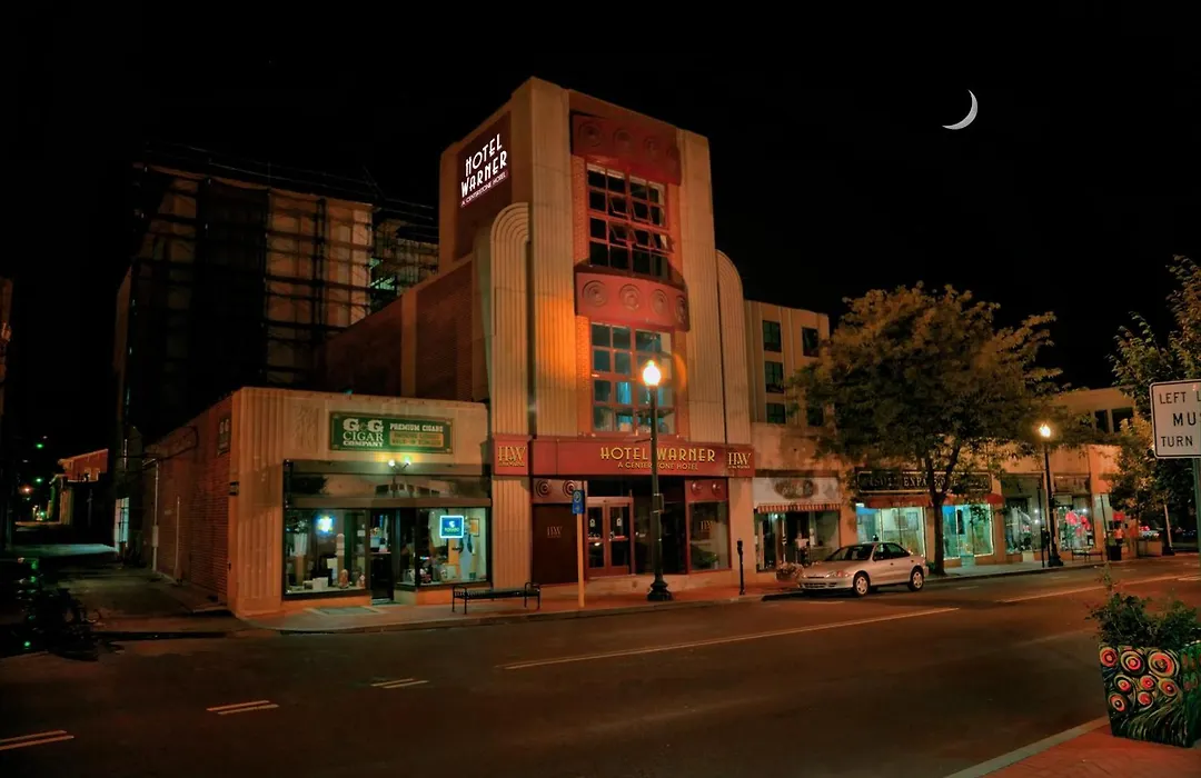 The Hotel Warner-1