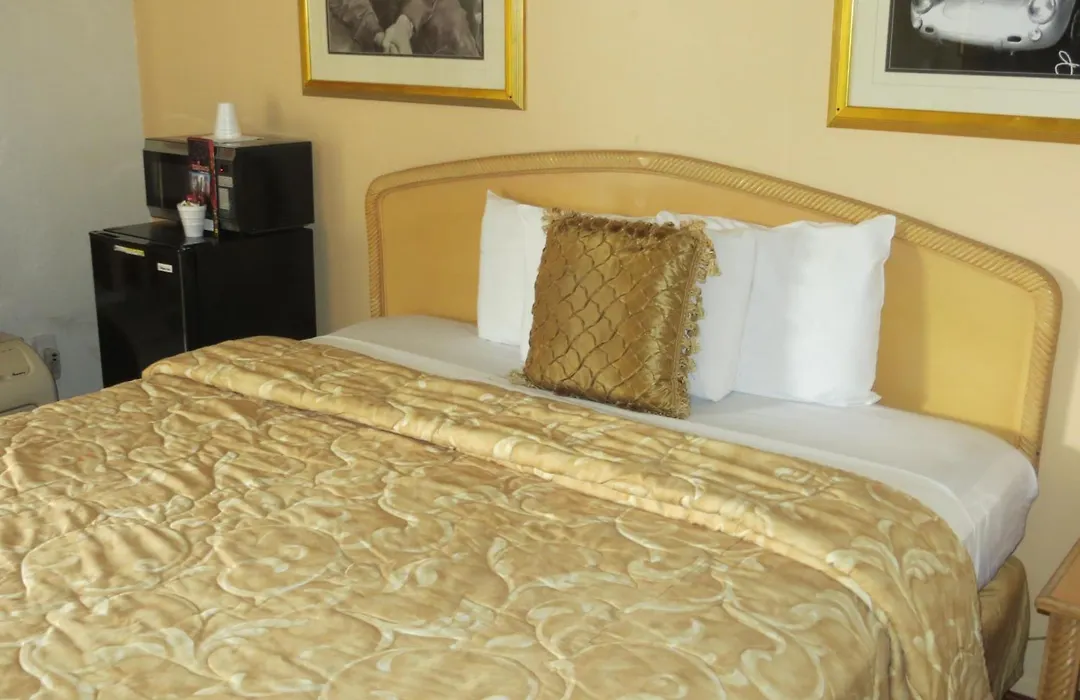 El Trovatore Motel-1