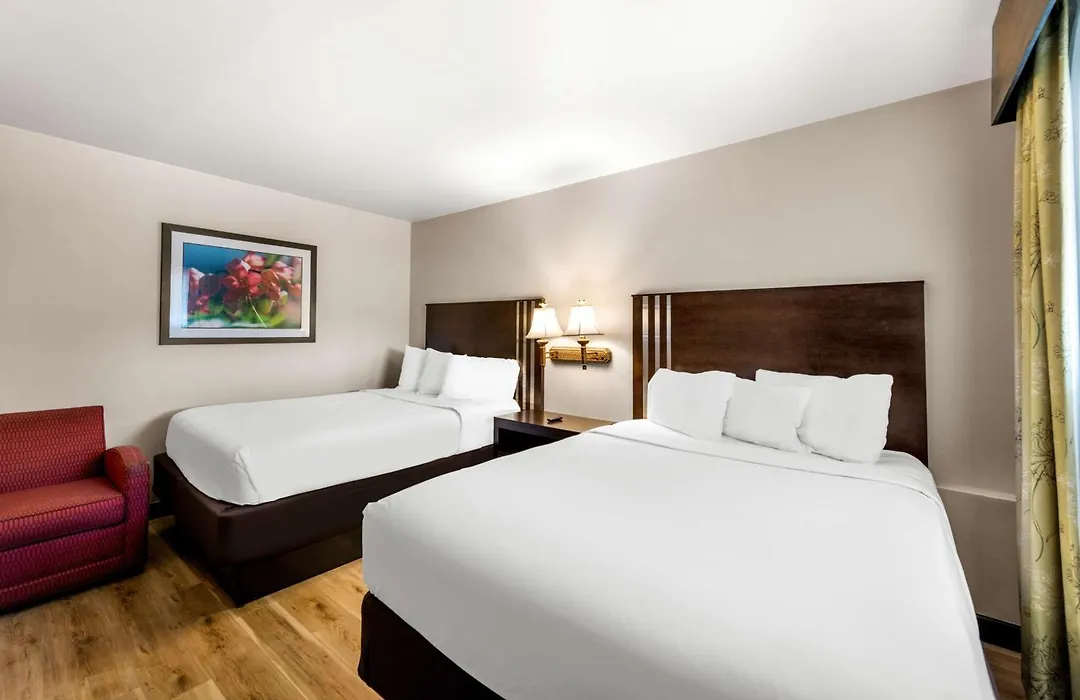Americas Best Value Inn Marquette-1