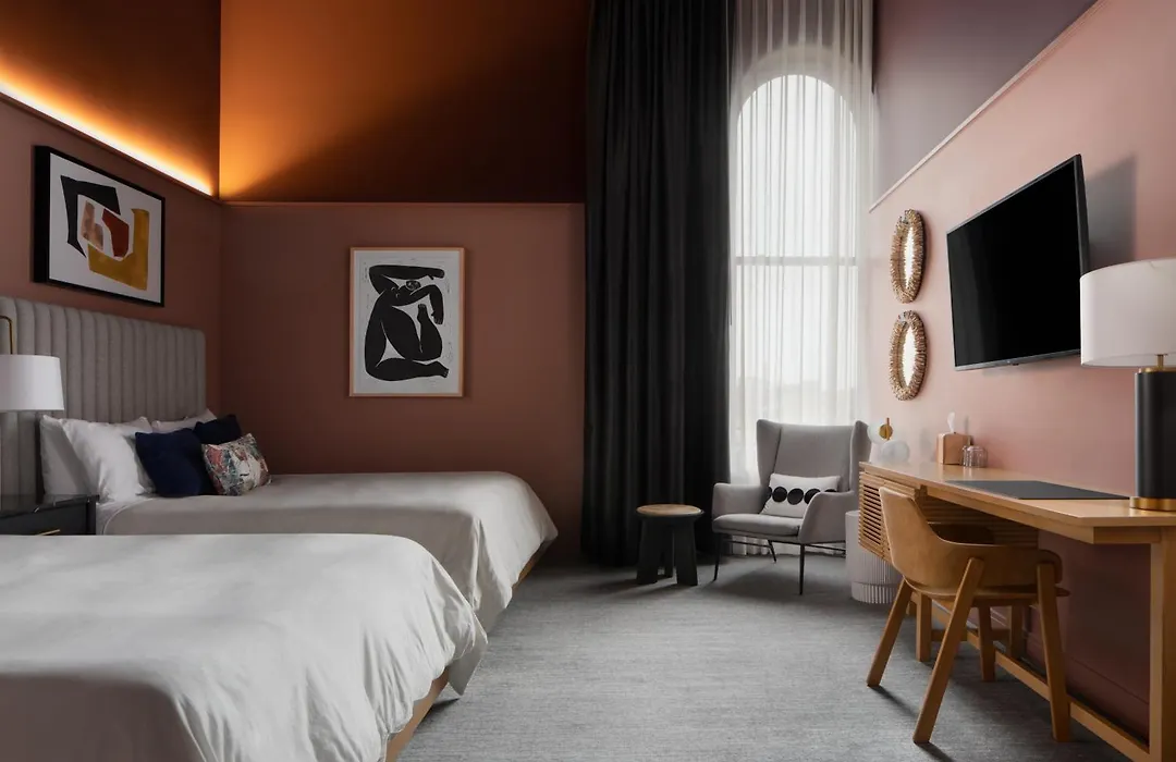 Kinn Guesthouse Downtown-1