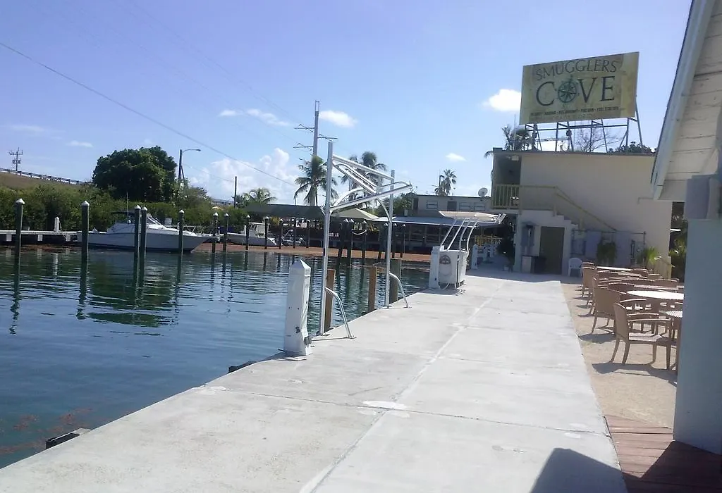 Smugglers Cove Resort And Marina-1