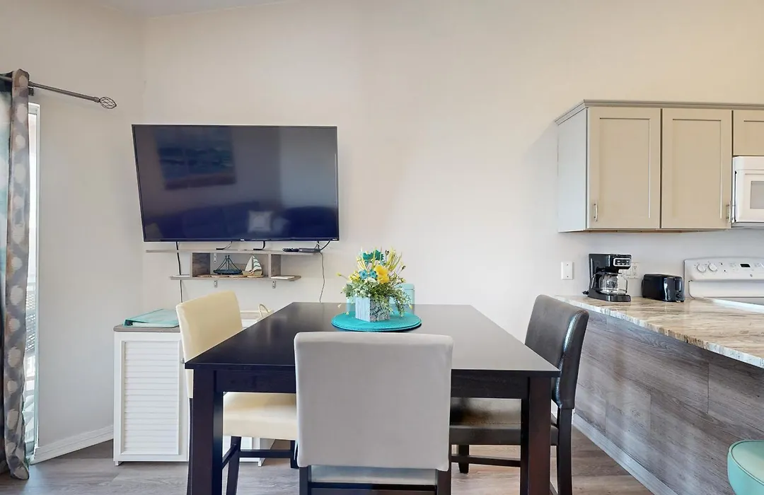 Gulfview II 308-1