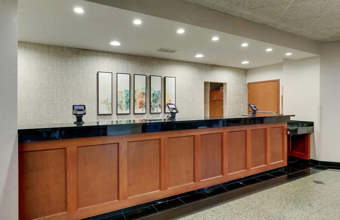 Drury Inn & Suites Birmingham Lakeshore Drive-1
