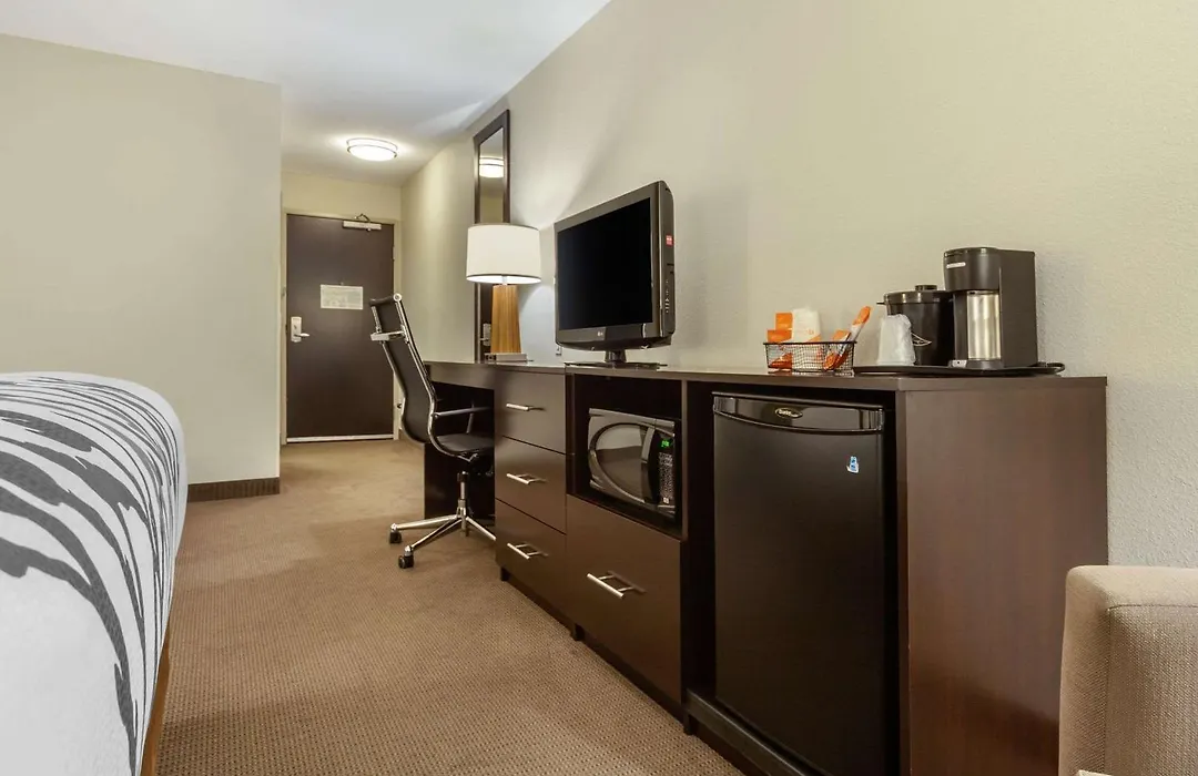 Sleep Inn & Suites Fargo Medical Center-1