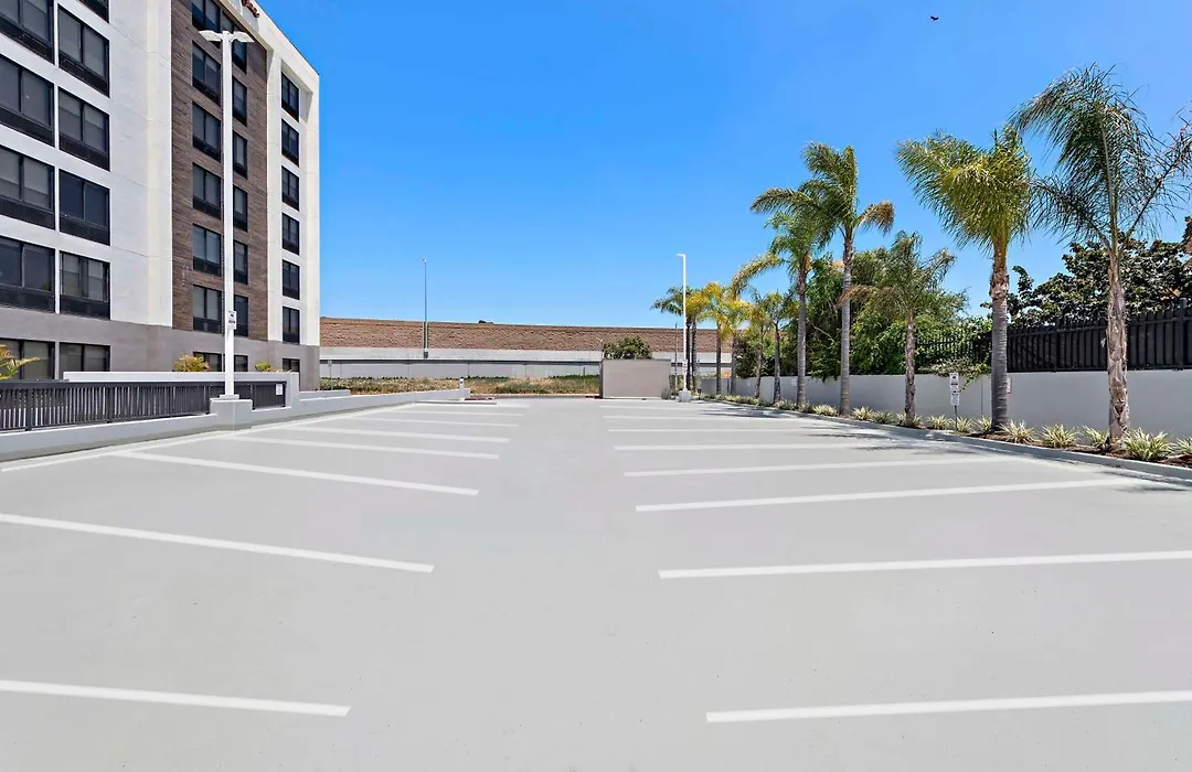 Hampton Inn By Hilton Los Angeles Airport Lax-1