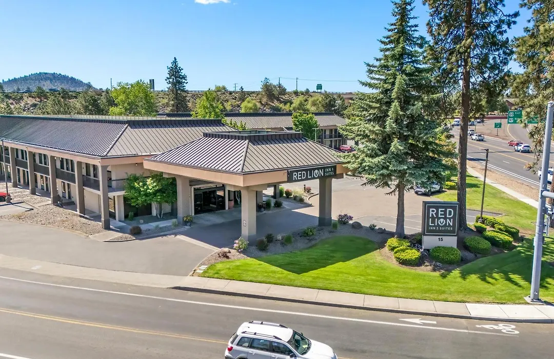 Red Lion Inn & Suites Deschutes River - Bend-1
