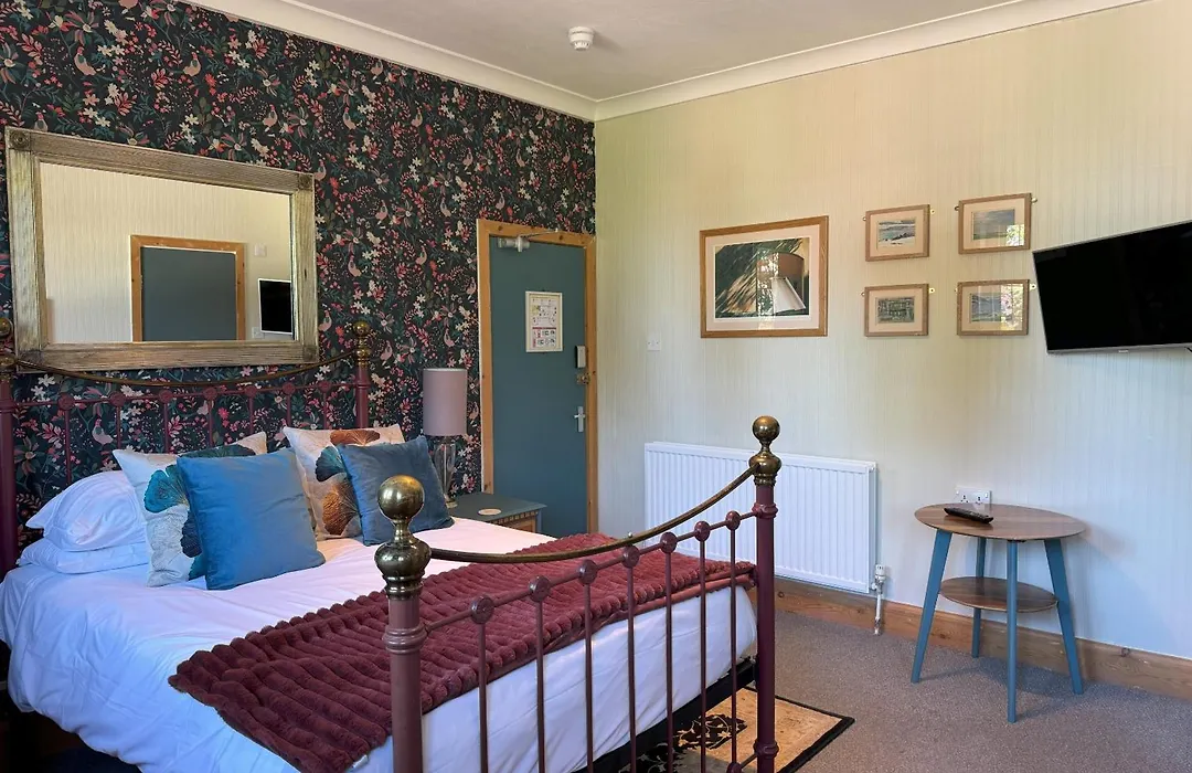 Knights Court Hotel-1