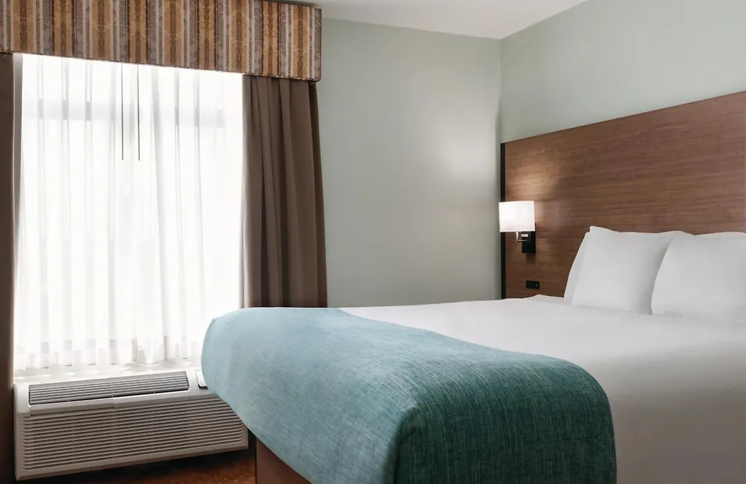 Wingate By Wyndham Louisville East-1