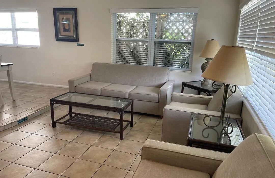 Venice Beach Villas-1