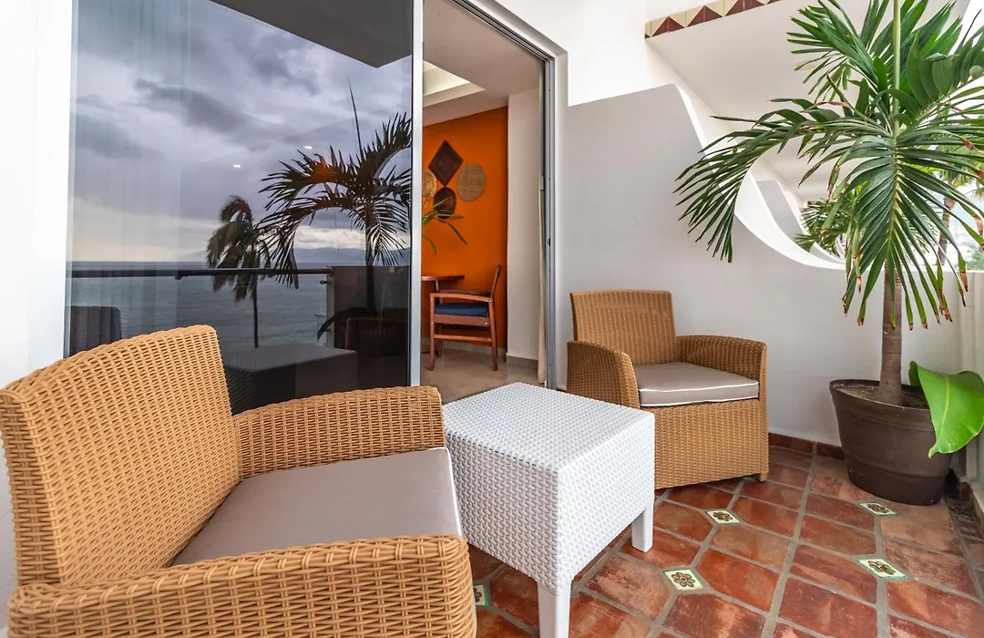 The Paramar Beachfront Boutique Hotel With Breakfast Included - Downtown Malecon-1