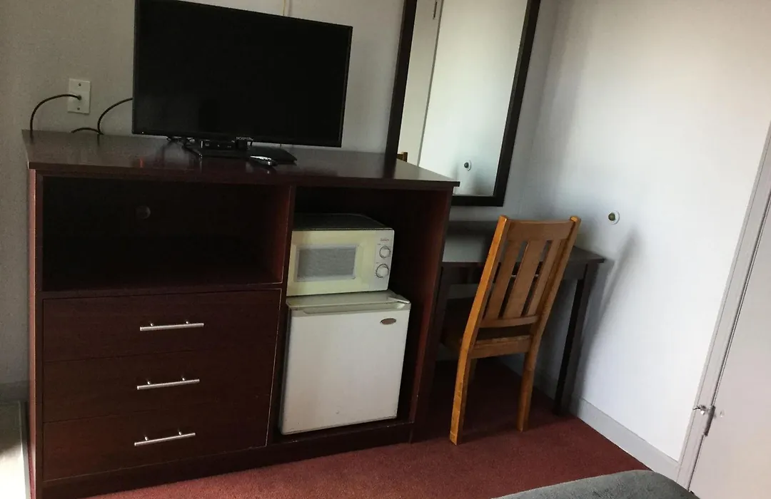 Swiss Cottage Inn-1