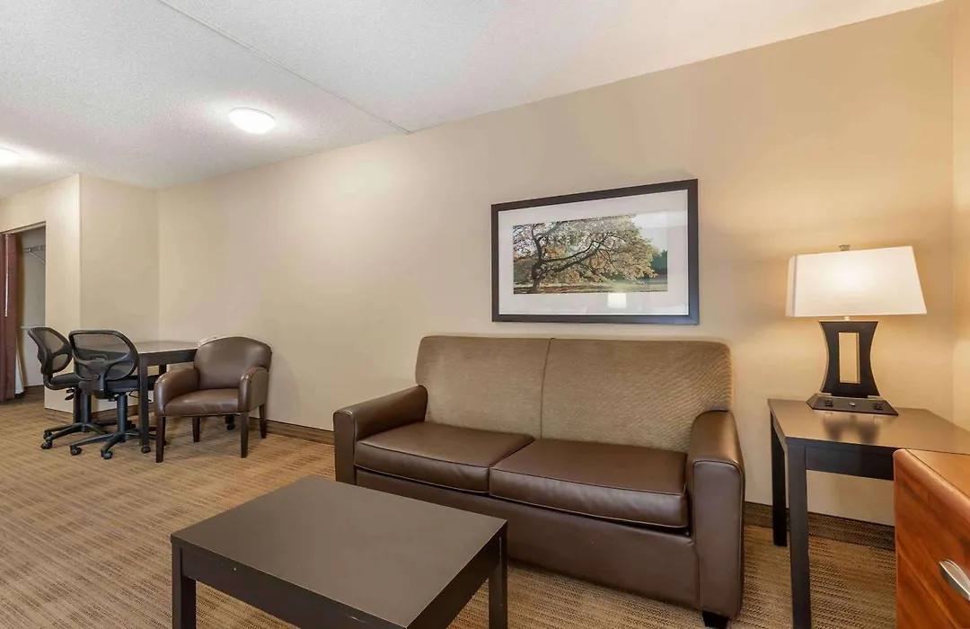 Extended Stay America Suites - Charleston - Northwoods Blvd-1