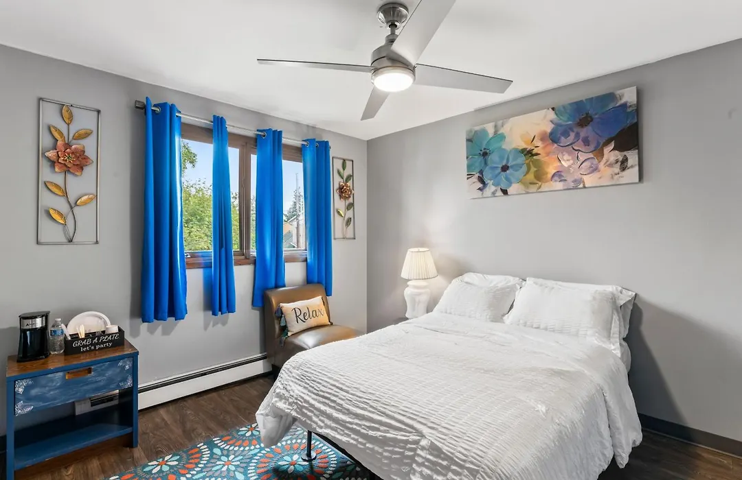 Shaligohomes On 16Th Ave-1