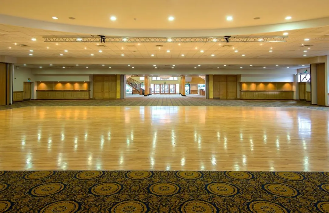 Brandon Hotel Conference & Leisure Centre-1