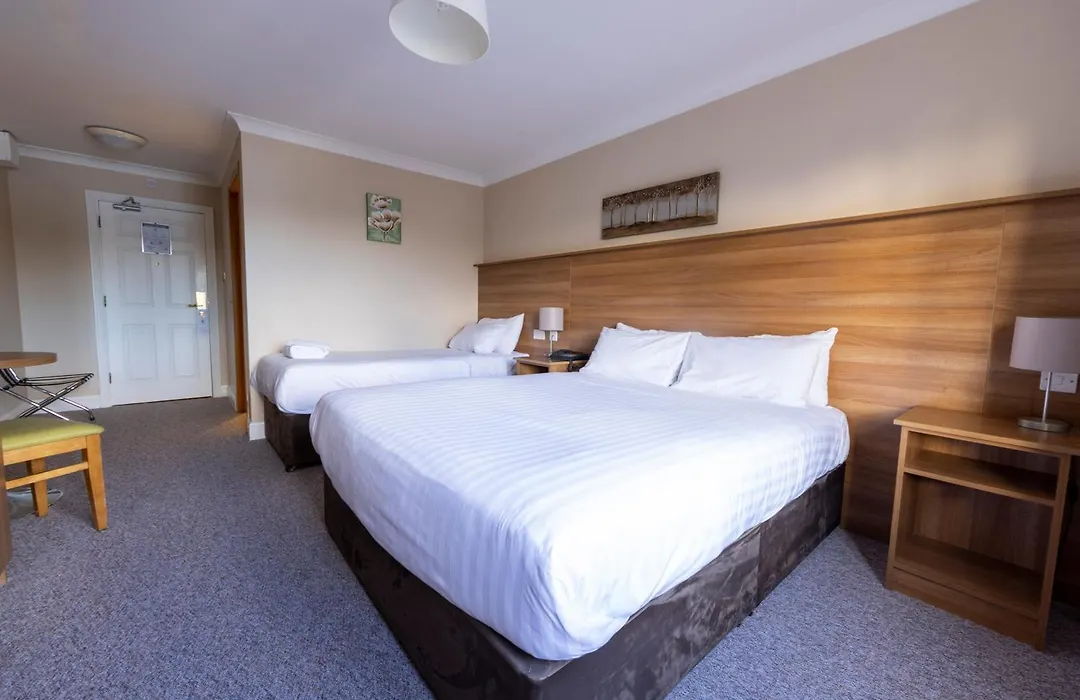 Riverside Hotel-1
