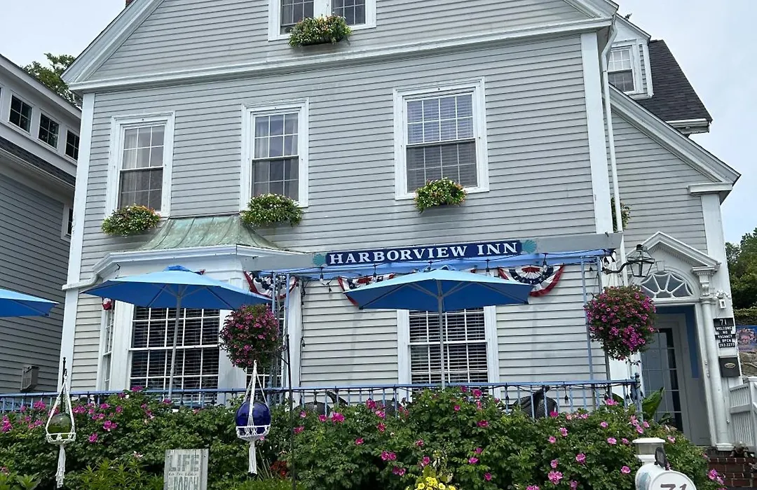 Harborview Inn-1