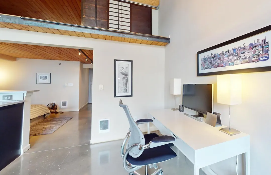 19Th Avenue Lofts Unit 213-1