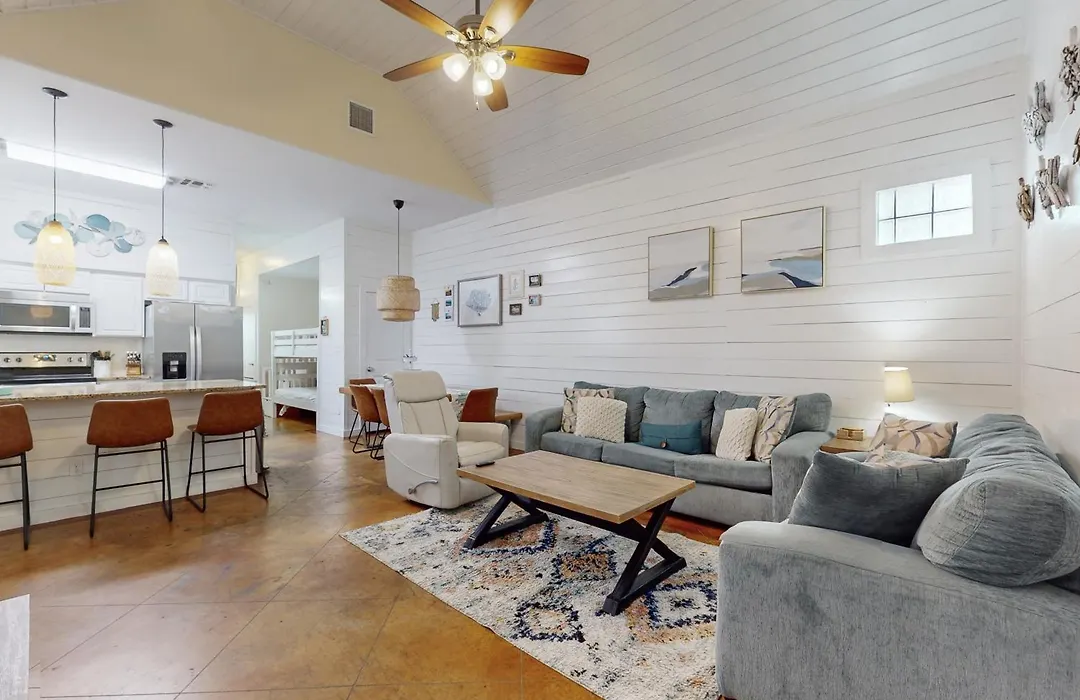Mermaid Cove At Pirate'S Bay Unit 209-1