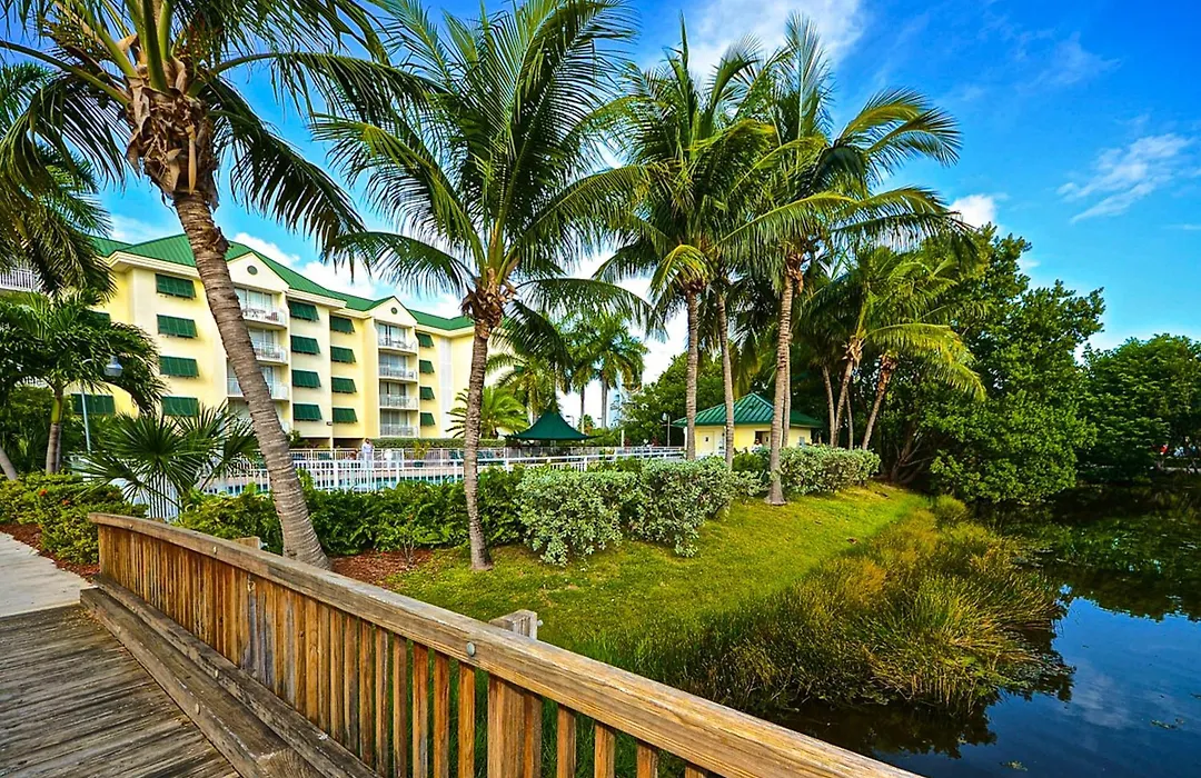 Sunrise Suites Tahiti Suite #104-1