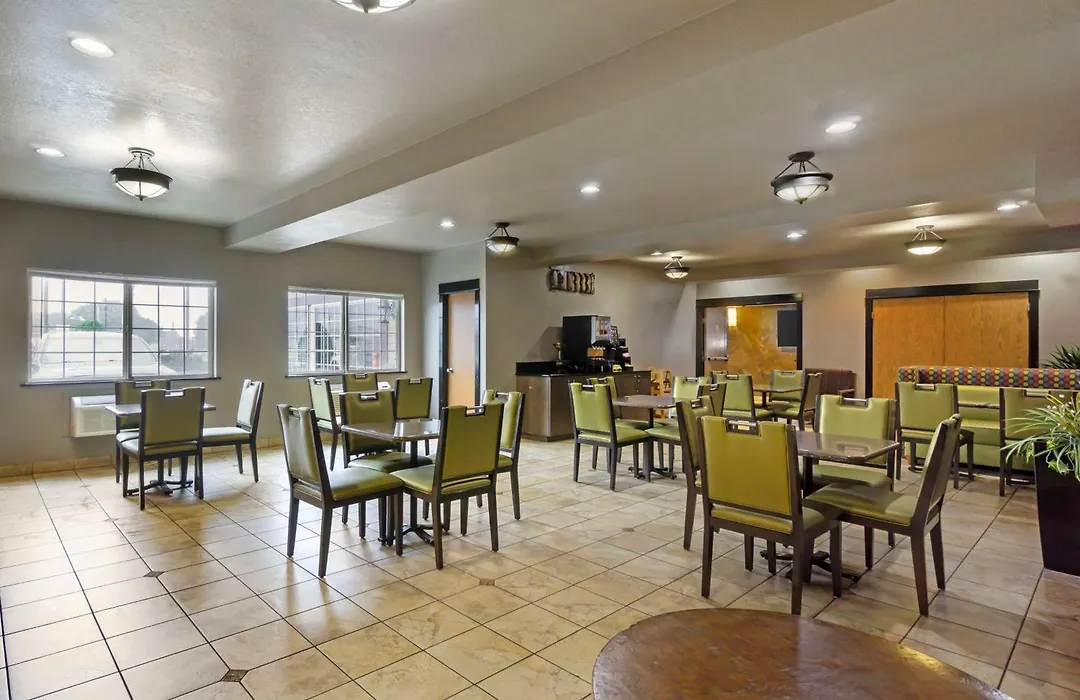 Best Western Plus Yakima Hotel-1