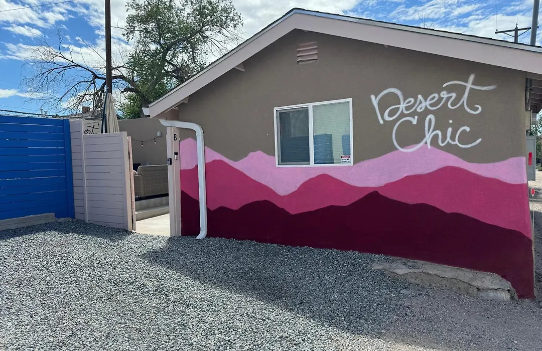 East Downtown Desert Chic Casita-Private Hot Tub-Close To Downtown-Pet Friendly!-1