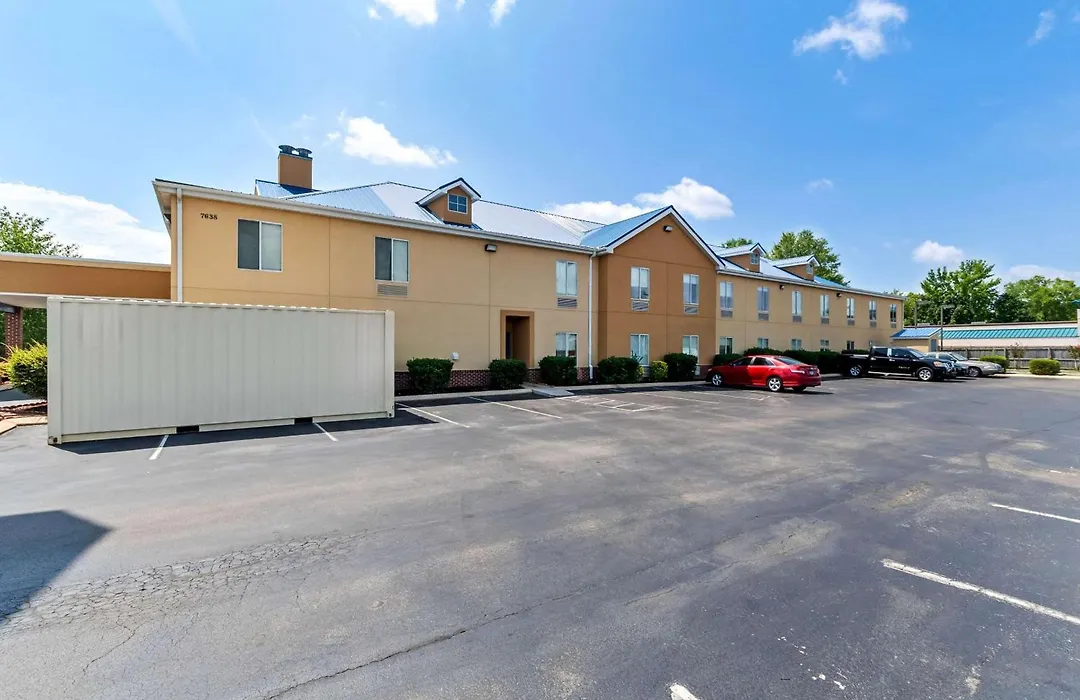 Suburban Studios Chattanooga Northeast - Ooltewah-1