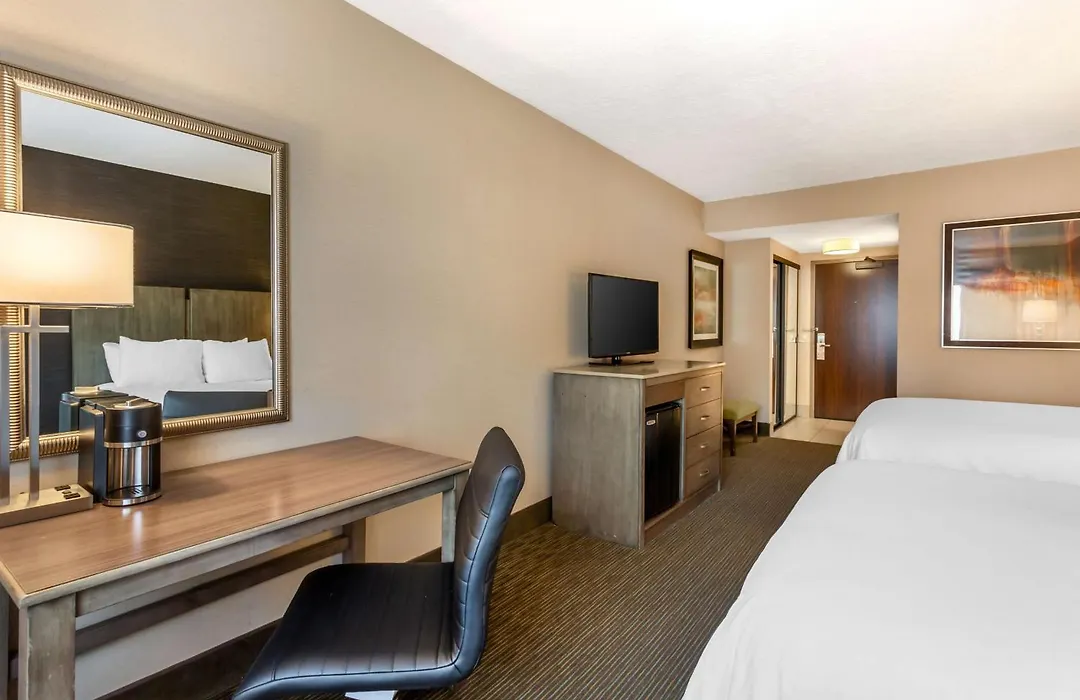 Best Western Plus Cotton Tree Inn-1