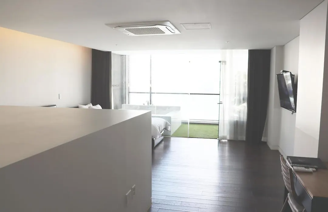 Acc Design Hotel-1
