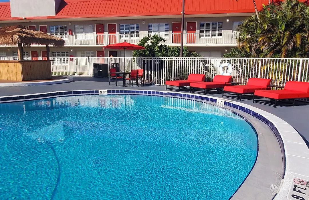 Vero Beach Inn & Suites Vero Beach I-95 (Adults Only)-1