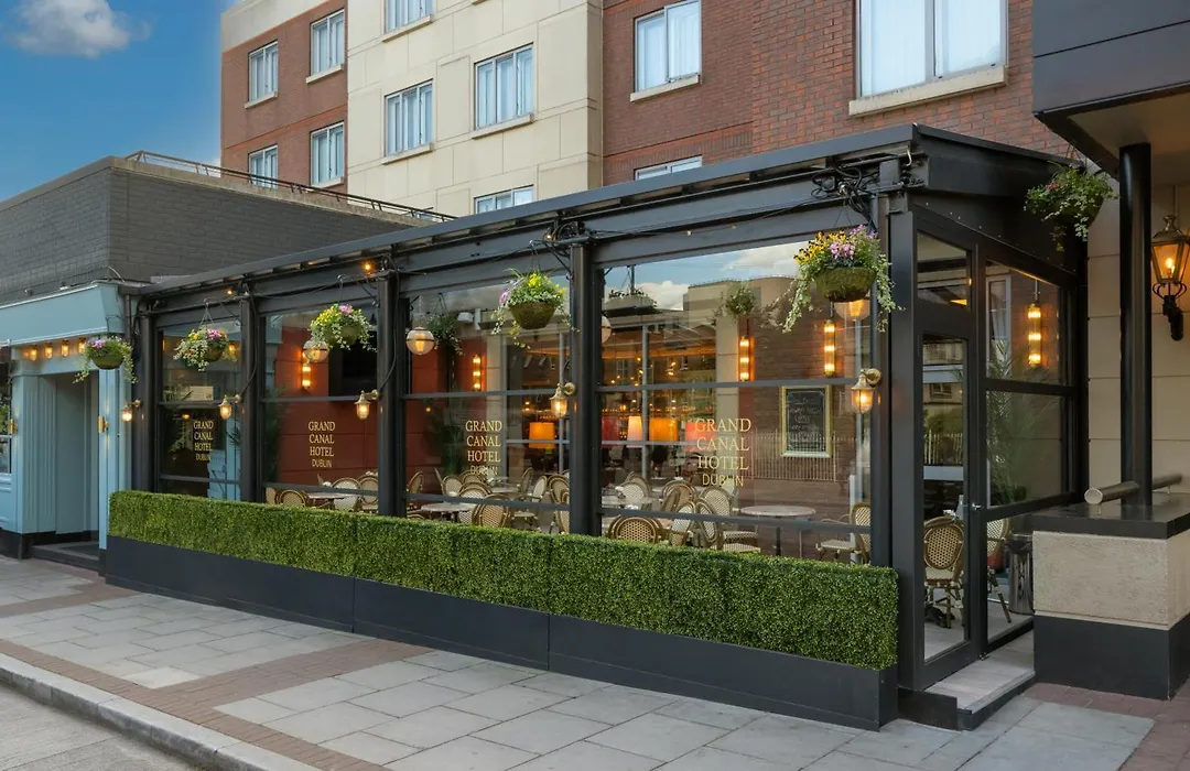 Grand Canal Hotel-1